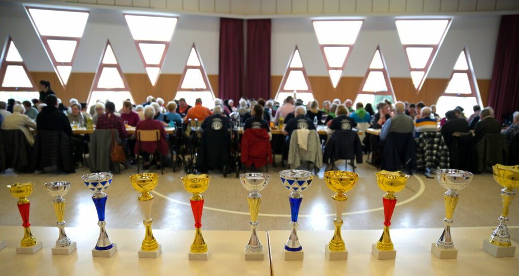 les coupes sur une table